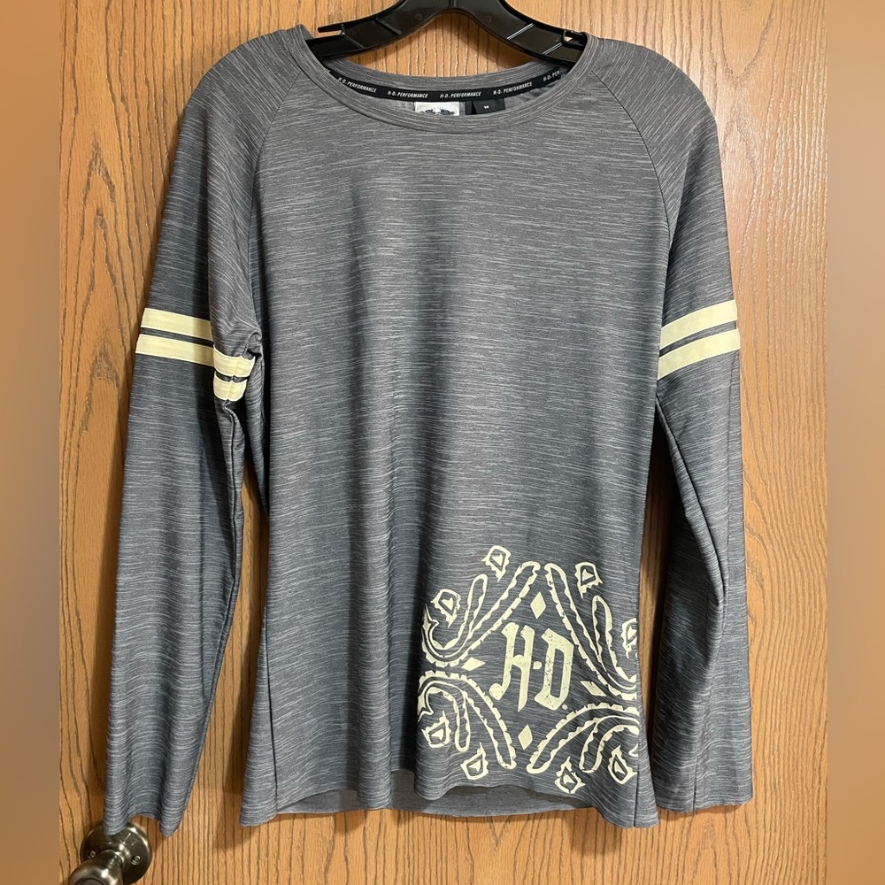 Harley-Davidson Gray Performance Top With Long Sleeves and Yellow Detail